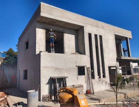 Obra Casa Sobrado em Araçariguama