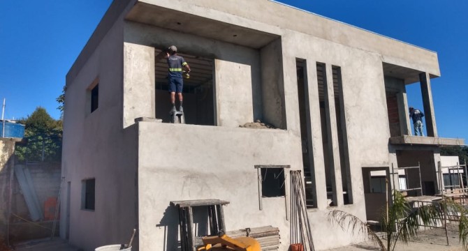 Obra Casa Sobrado em Araçariguama