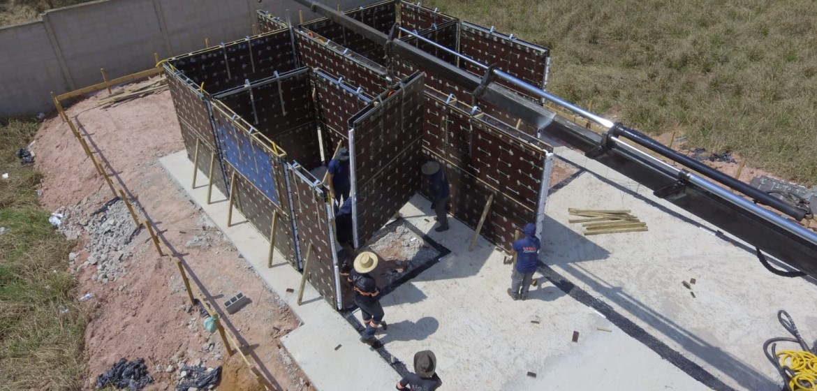 Foto do Projeto Obra 2 imóveis em Cotia-SP 3